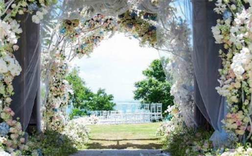 生辰八字婚姻吉日查询指南与最佳选择