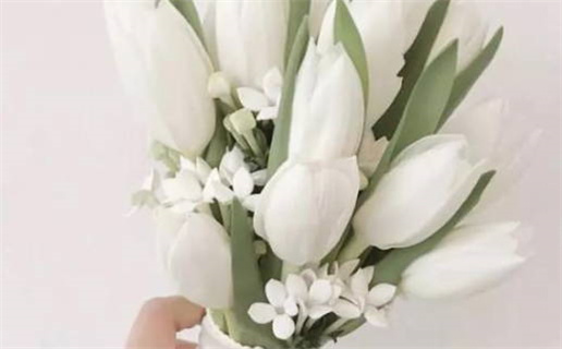 尚字取名宜忌分析五行笔画与名字寓意解读