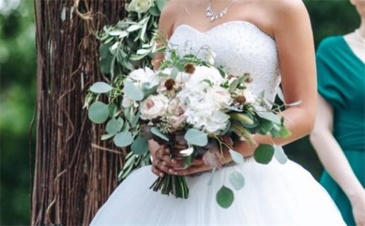 今日2031年07月14日举办婚礼老黄历不适宜吗,农历二〇三一年五月廿五结婚日子