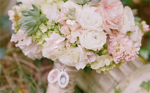 今天万年历2031年02月13日办证的好日子,领证吉日