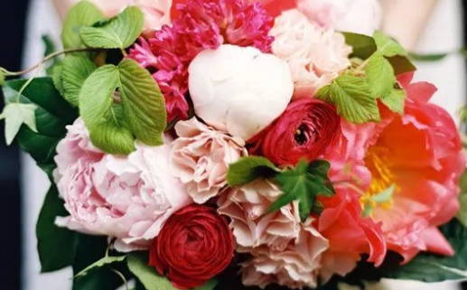 农历二〇三二年四月三十黄历婚姻登记不适合吗,这天领证合适吗