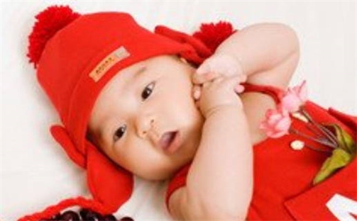 436个唯美诗意的吴姓男宝宝名字推荐，激发您的灵感！