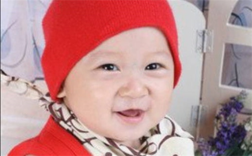 周姓诗意唯美的女孩名字