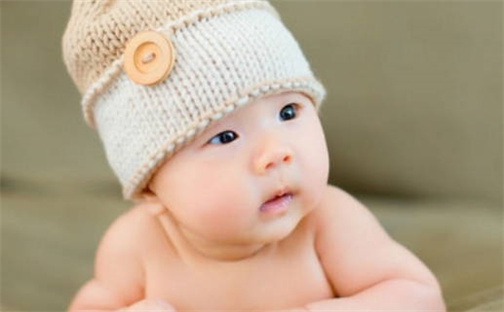 2026年06月20日生辰八字起名：何姓男孩子取什么名字最合适