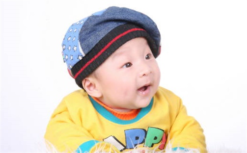 杨姓成熟稳重的女宝名字